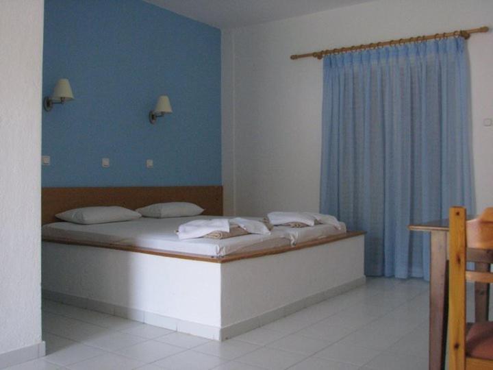 Aparthotel Amarilia Skala Rachoni  Pokój zdjęcie